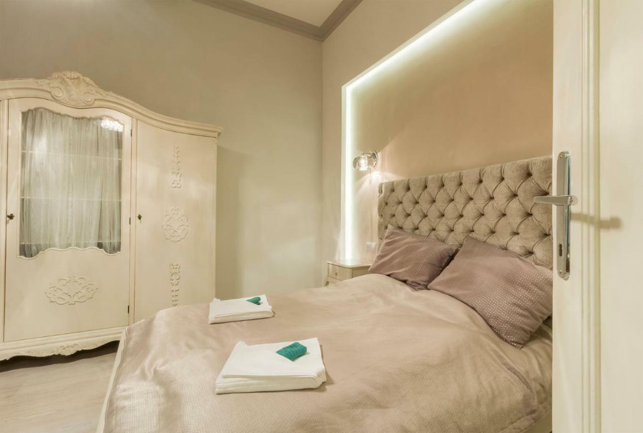 Vori Vori De Luxe Apartment ブダペスト エクステリア 写真