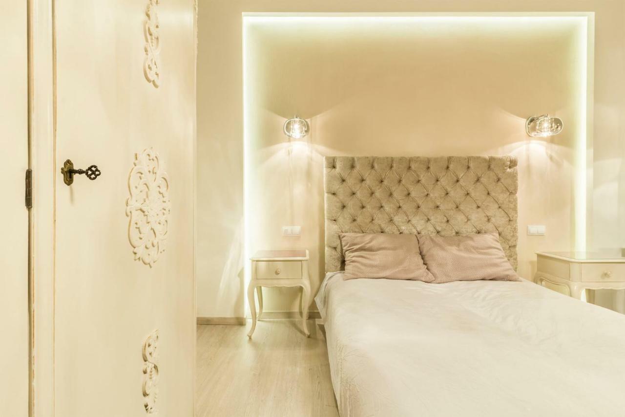 Vori Vori De Luxe Apartment ブダペスト エクステリア 写真